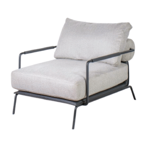 Featuring a sstylish single lounger with metal arm rests and leg frame